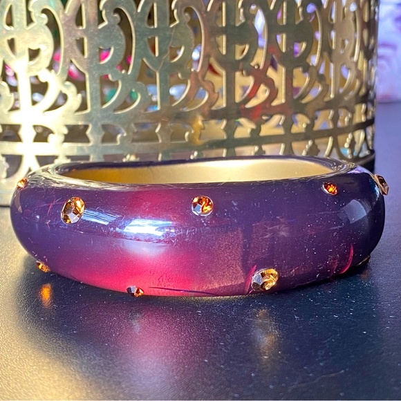 SALE 3/$20 Lucite Chunky bangle,purple crackle,reverse gold painted, rhinestones - Picture 3 of 14